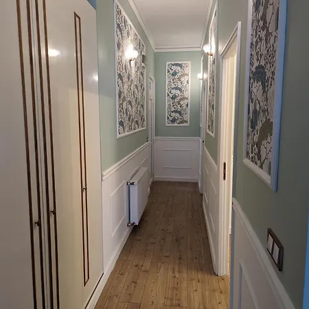 Classic Deluxe Διαμέρισμα Ταπόλκα