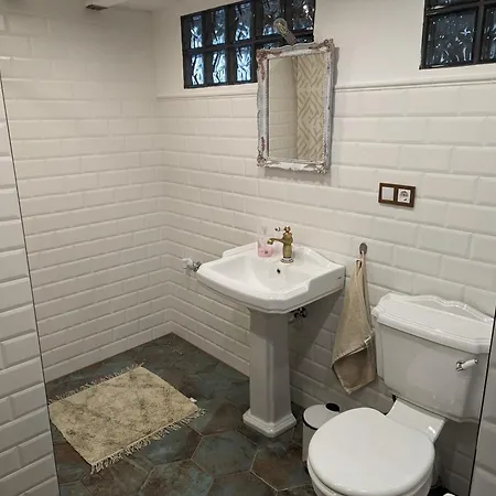 Classic Deluxe * Ταπόλκα